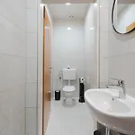 Royal Rooms*** * Λιουμπλιάνα
