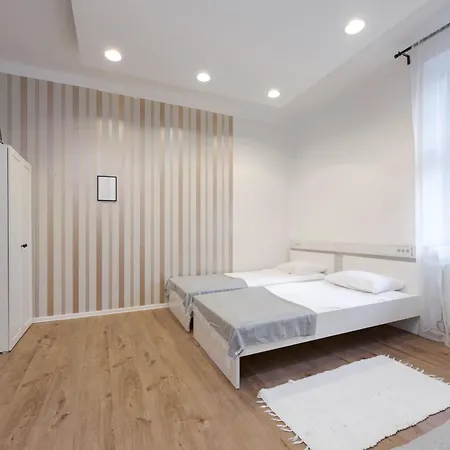 Royal Rooms*** * Ljubljana